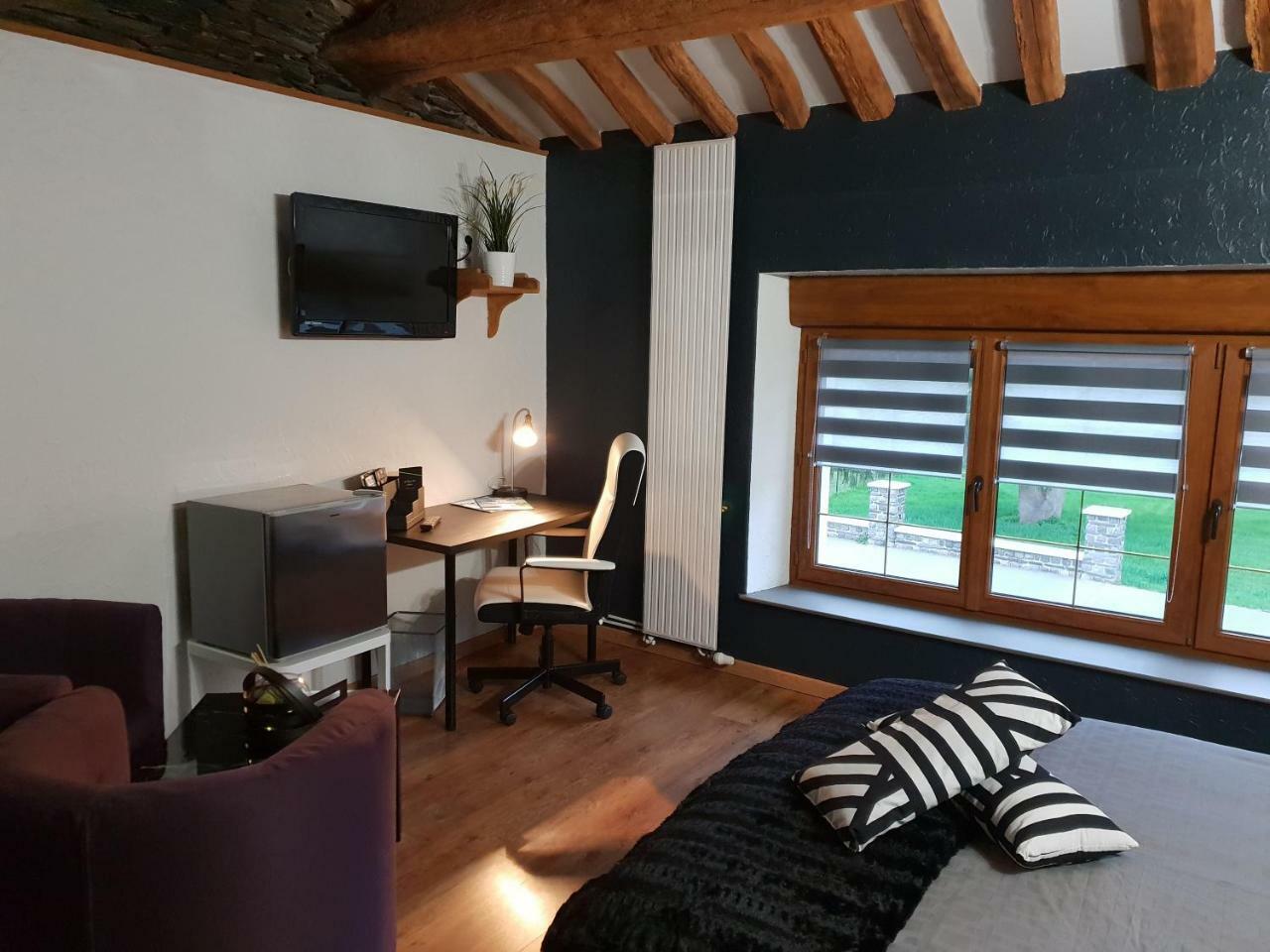 Le Point De Chute Hotel Tournavaux Kültér fotó